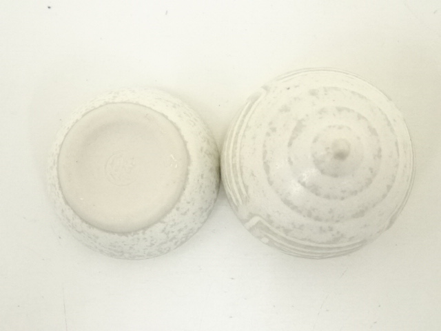  京焼　河合誓徳造　干支辰香合（箱付）